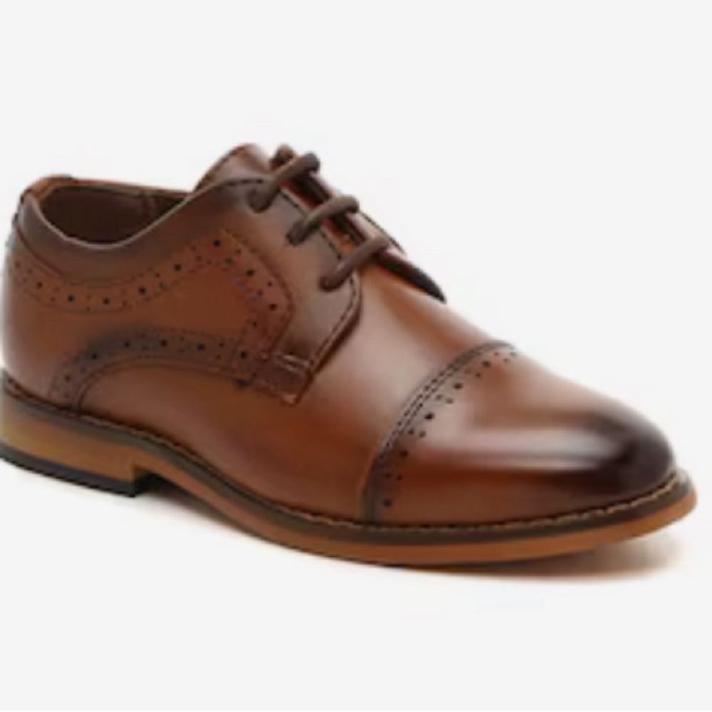 Stacy Adams Dickinson Cap Toe Oxford - Kids' size 4M